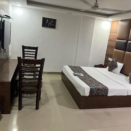 Hotel Le Mount Near Igi Airport 新德里 外观 照片
