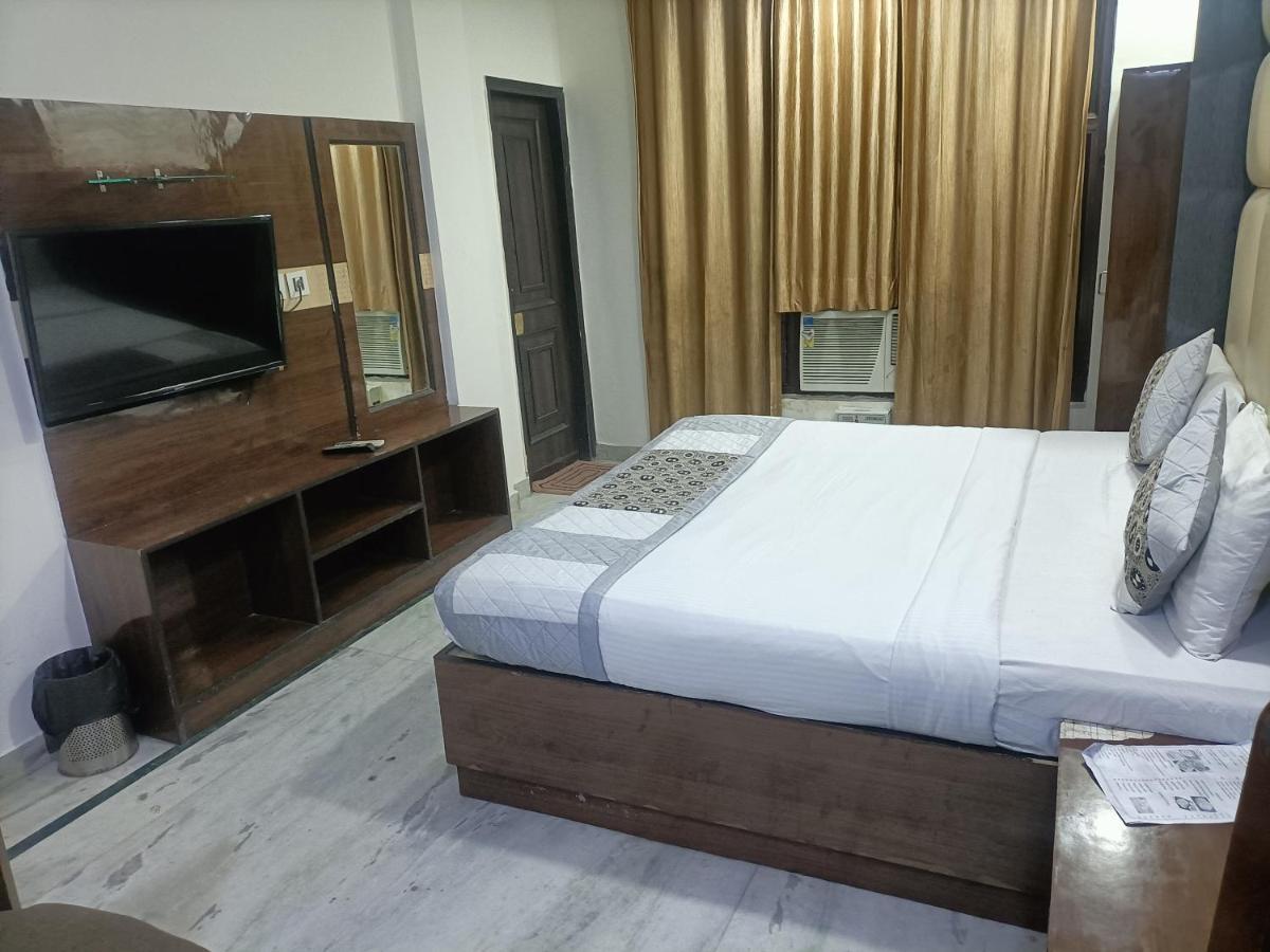 Hotel Le Mount Near Igi Airport 新德里 外观 照片