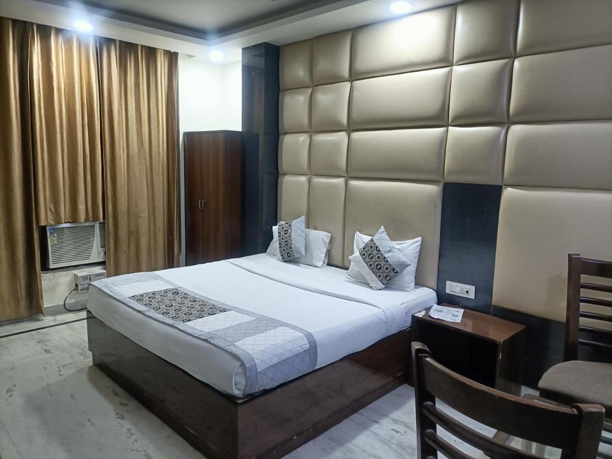 Hotel Le Mount Near Igi Airport 新德里 外观 照片