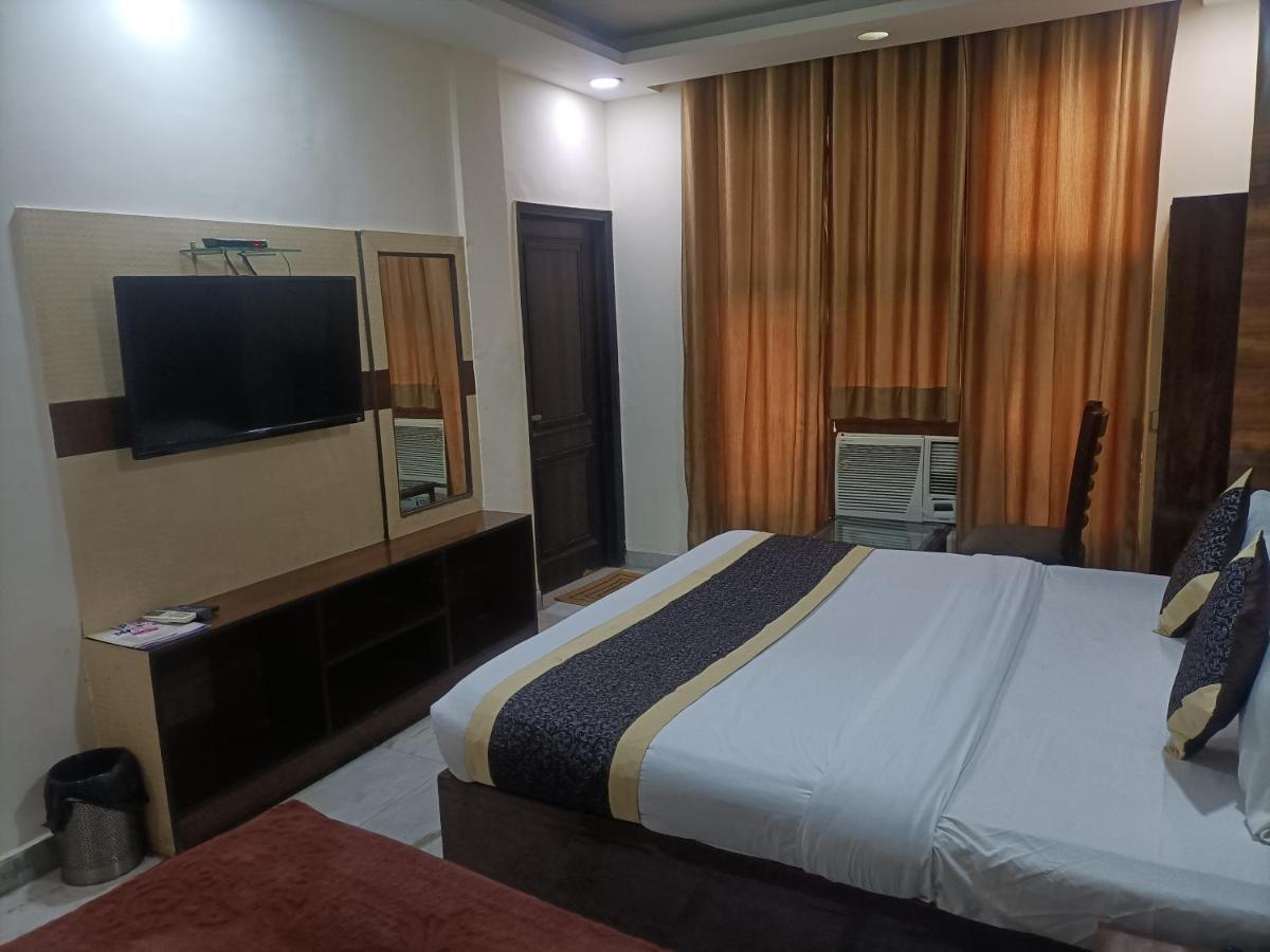 Hotel Le Mount Near Igi Airport 新德里 外观 照片