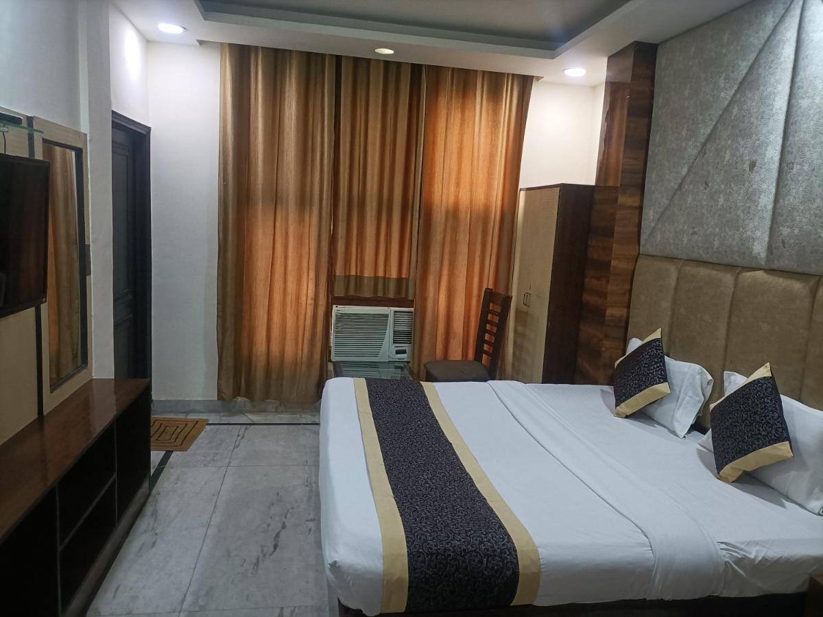 Hotel Le Mount Near Igi Airport 新德里 外观 照片