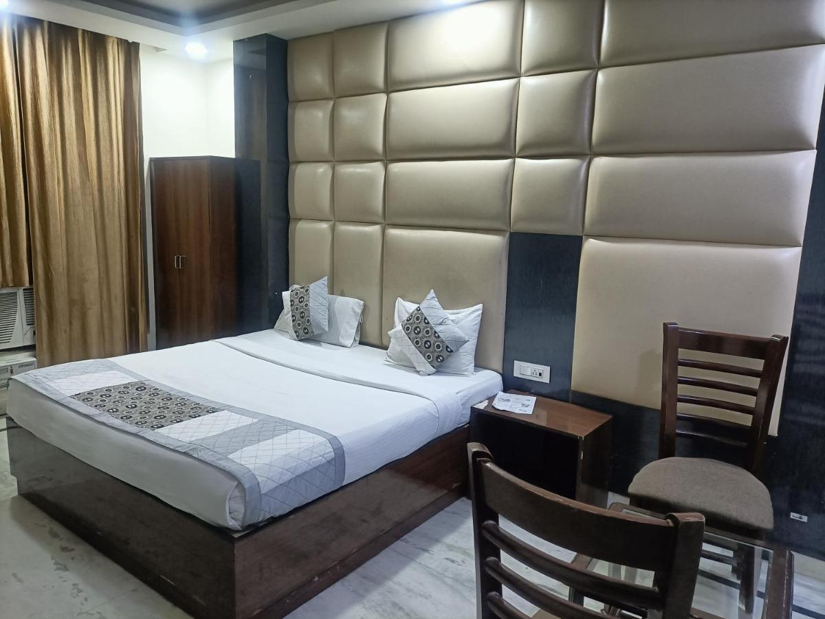 Hotel Le Mount Near Igi Airport 新德里 外观 照片