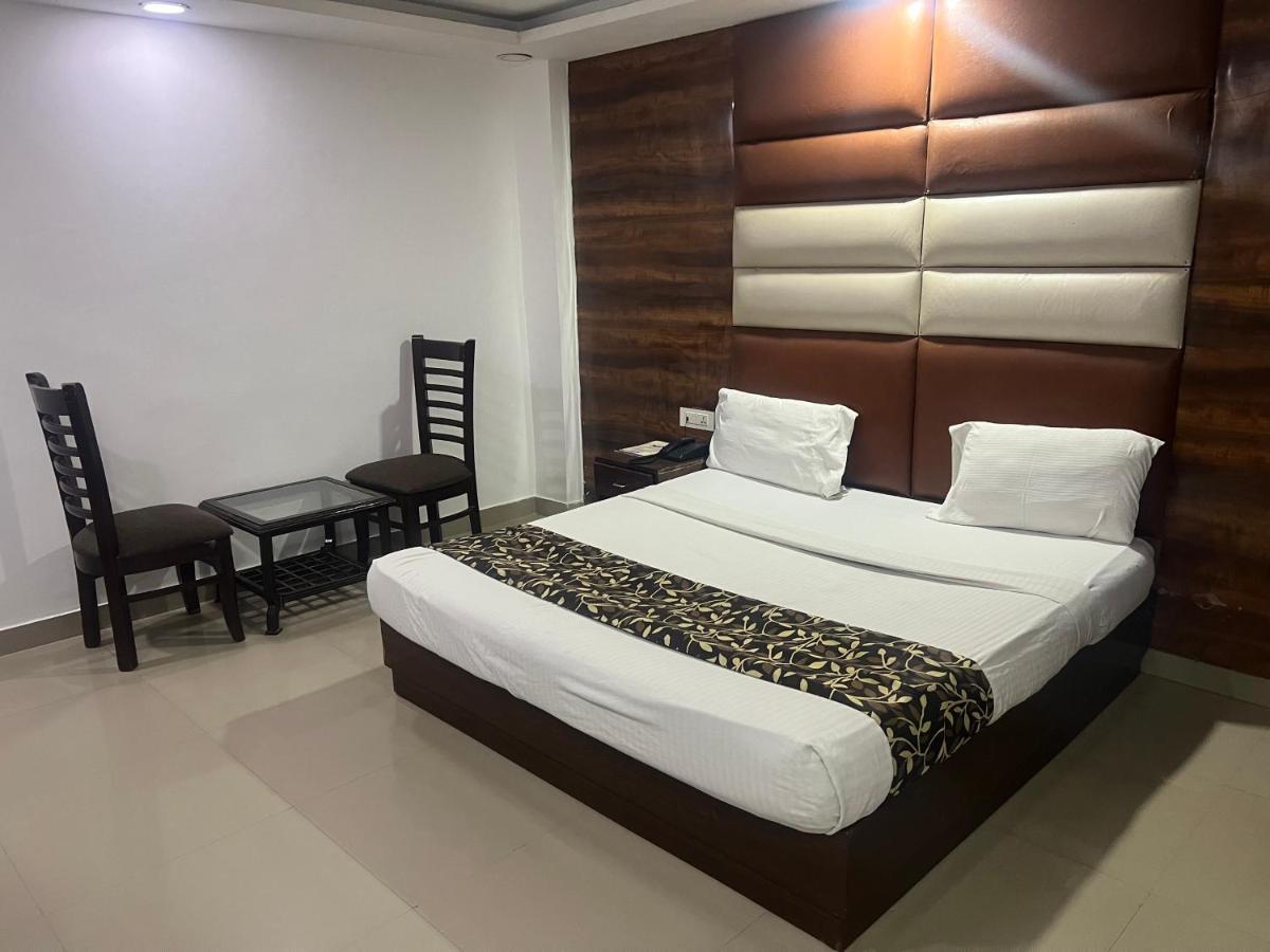Hotel Le Mount Near Igi Airport 新德里 外观 照片