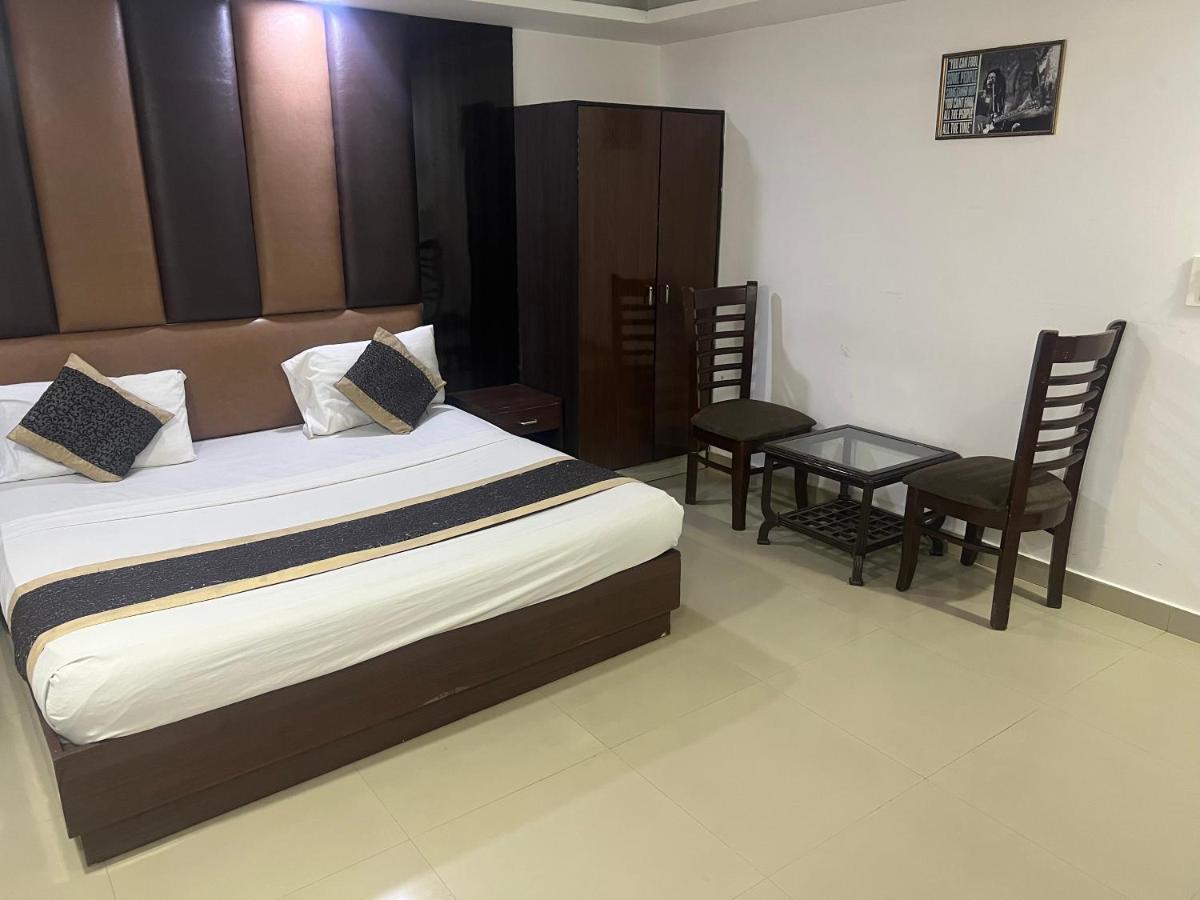 Hotel Le Mount Near Igi Airport 新德里 外观 照片